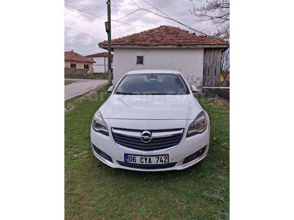 Sahibinden Opel Insignia 1.6 CDTI Cosmo 2015 Model