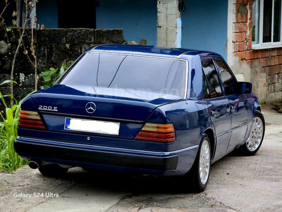 Çift kabin takaslı Mercedes - Benz 200 E 1991 Model