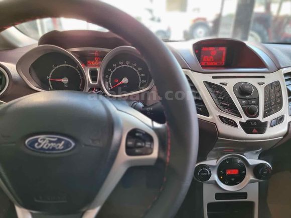Sahibinden Ford Fiesta 1.4 TDCi Titanium X 2011 Model 