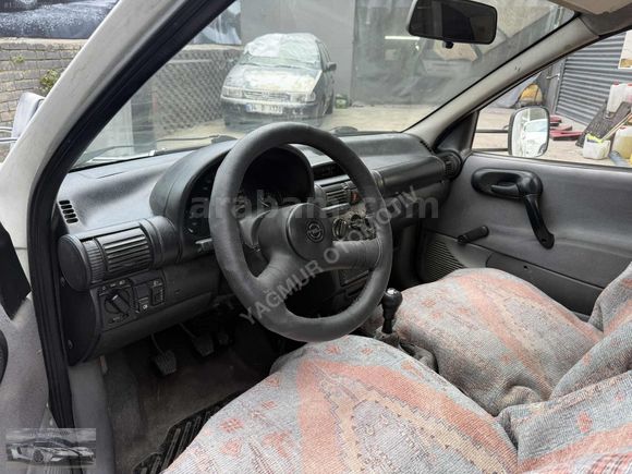 YAĞMUR OTOMOTİVDEN 1998 OPEL COMBO 1.4 LPG