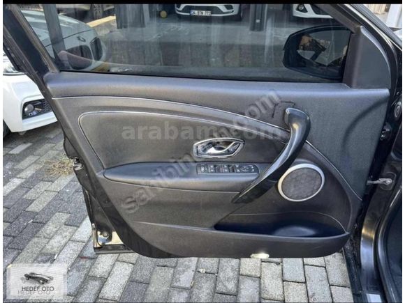 2 PARÇA BOYALI_FLUENCE 1.5 DCİ_OTOMATİK_ICON_110 BEYGİR