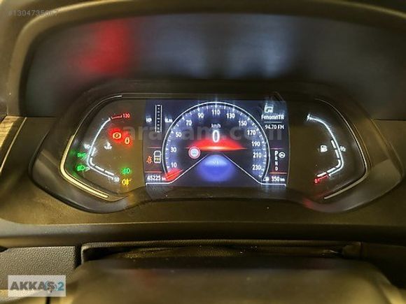 AKKAŞ 2'DEN RENAULT KANGOO OTOMATİK ICONIC