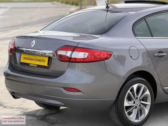 2015 MODEL HATASIZ BOYASIZ TRAMERSİZ SANROOF FULL
