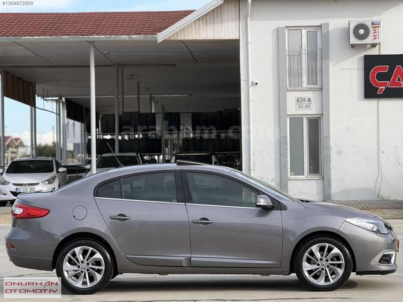 2015 MODEL HATASIZ BOYASIZ TRAMERSİZ SANROOF FULL