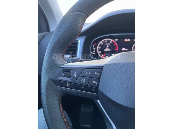 Sahibinden Seat Ateca 1.5 EcoTSI FR 2025 Model  9.000 km Gri