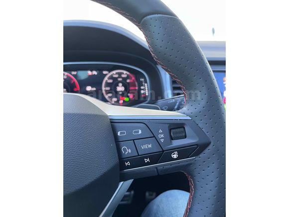 Sahibinden Seat Ateca 1.5 EcoTSI FR 2025 Model  9.000 km Gri