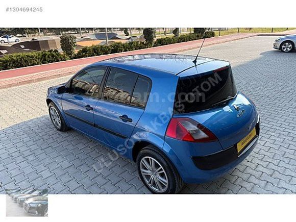 DÜŞÜK KİLOMETRELİ MEGAN 2 DİNAMİK PAKET 2006 MODEL