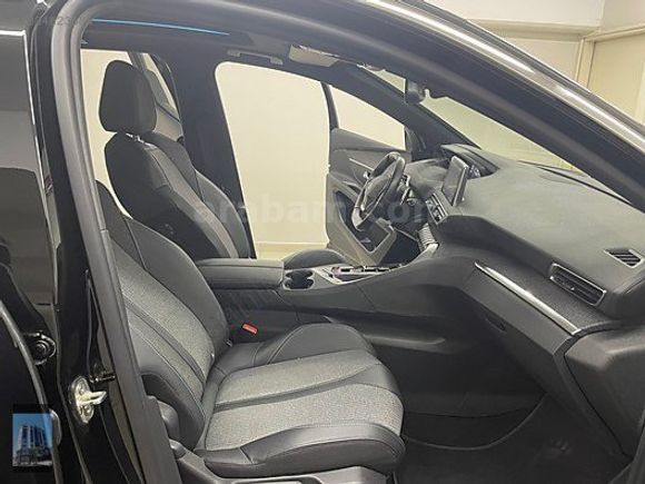 YÜCELER OTO'DAN 2024 MODEL PEUGEOT 3008 ALLURE KDV%20 HATASIZ
