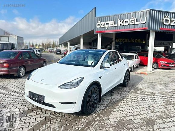 ÖZÇELİKOĞLU 4*4 FSD +ekstralı+555HP hatasız BOYASIZ FULL+FULL EK