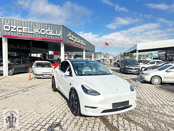 ÖZÇELİKOĞLU 4*4 FSD +ekstralı+555HP hatasız BOYASIZ FULL+FULL EK