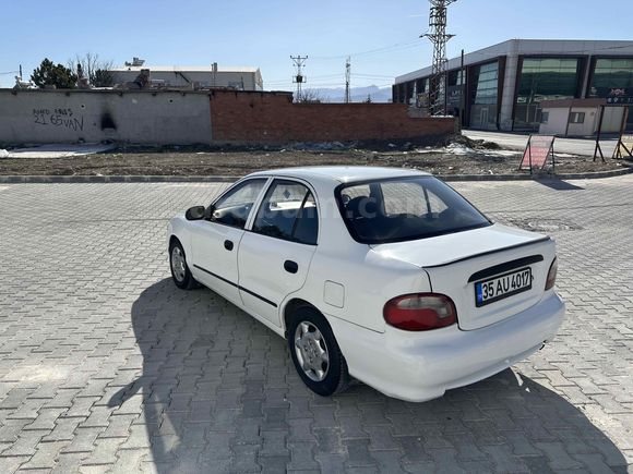 Sahibinden Hyundai Accent 1.3 LS 1998 Model 