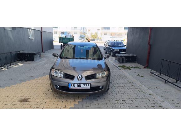 12 yıllık Sahibinden Renault Megane 1.5 dCi Exception 2009 Model