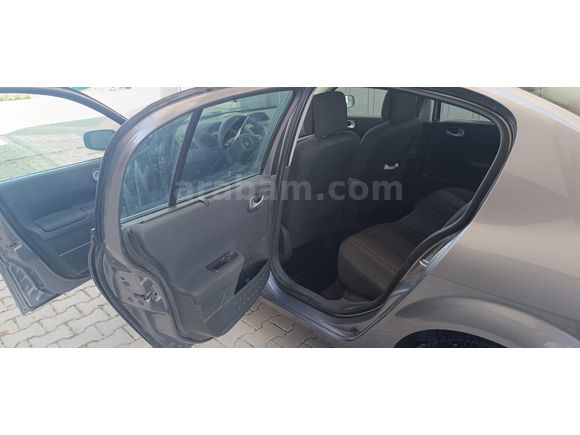 12 yıllık Sahibinden Renault Megane 1.5 dCi Exception 2009 Model