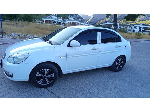Sahibinden Hyundai Accent Era 1.4 Mode 2011 Model