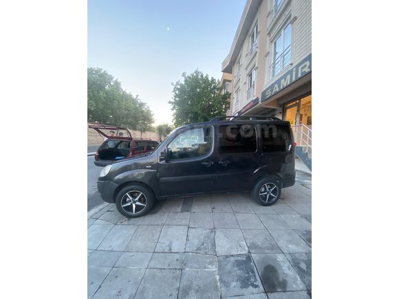 Sahibinden Fiat Doblo Combi 1.3 Multijet Safeline 2010 Model
