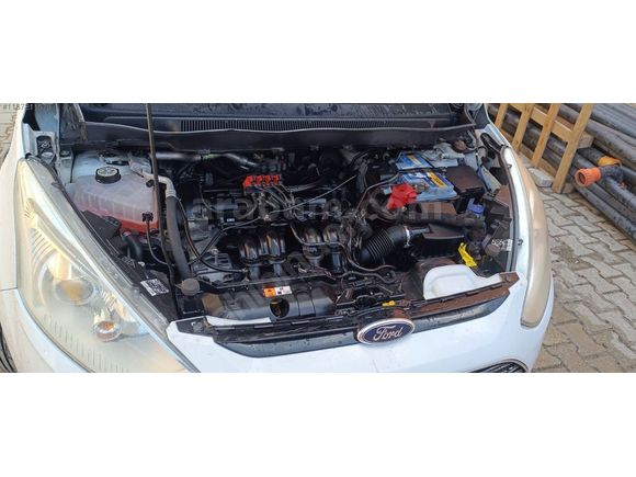 SIFIR VİZELİ Sahibinden Ford B-Max 1.4 Titanium FUL Cam Tavanlı Model Kütahya