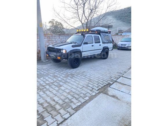 Sahibinden Toyota Hilux 2.4 D 1993 Model 