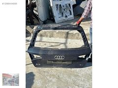 AUDİ A3 ÇIKMA ARKA BAGAJ HECBEK ORJİNAL 2013-2018
