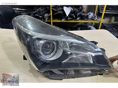 TOYOTA YARİS ÇIKMA SAĞ ÖN FAR ORJİNAL