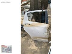 TOYOTA YARİS ÇIKMA SAĞ ARKA KAPI ORJİNAL