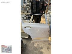 HONDA CİVİC FD7 ÇIKMA SAĞ ARKA KAPI ORJİNAL