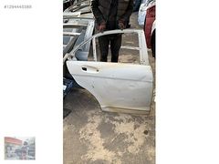 MMERCEDES C SERİSİ W204 ÇIKMA SAĞ ARKA KAPI ORJİNAL