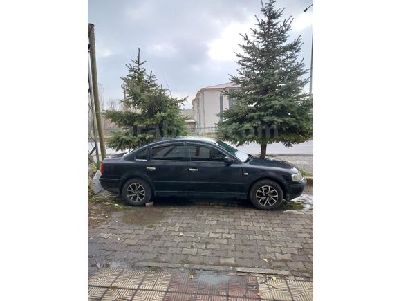 Sahibinden Volkswagen Passat 1.8 Basic 1998 Model