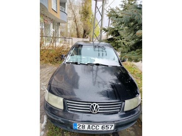 Sahibinden Volkswagen Passat 1.8 Basic 1998 Model