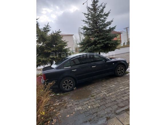 Sahibinden Volkswagen Passat 1.8 Basic 1998 Model