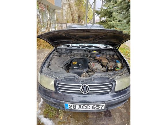 Sahibinden Volkswagen Passat 1.8 Basic 1998 Model