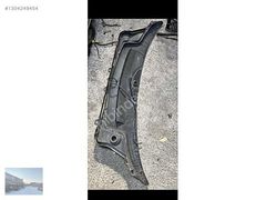 Fiat Uno Cam Önü Izgarası