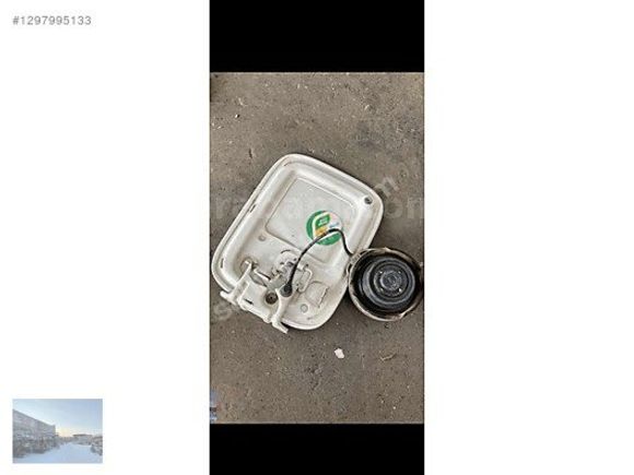 Volkswagen Caddy 2004-2010 Depo Kapağı