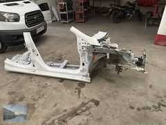 Renault megane 4 marşpiyel saçı şase sağ
