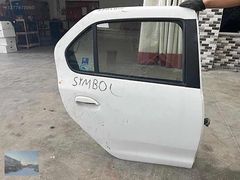 Renault symbol sağ arka kapı
