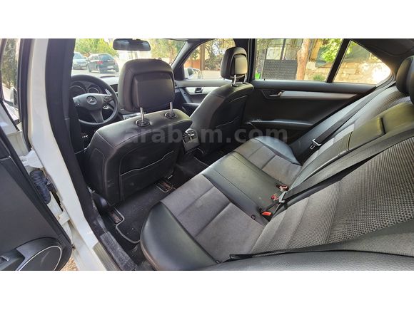 2011 Değişensiz Komresör AMG C180 Cam Tavan LPGli