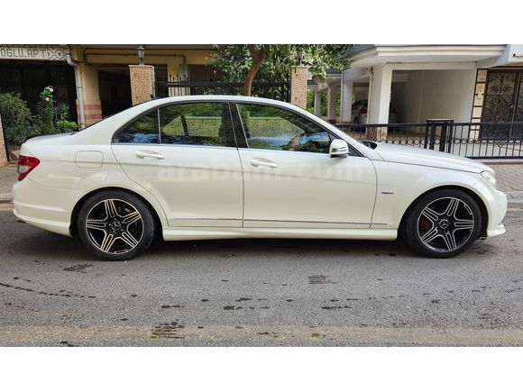2011 Değişensiz Komresör AMG C180 Cam Tavan LPGli