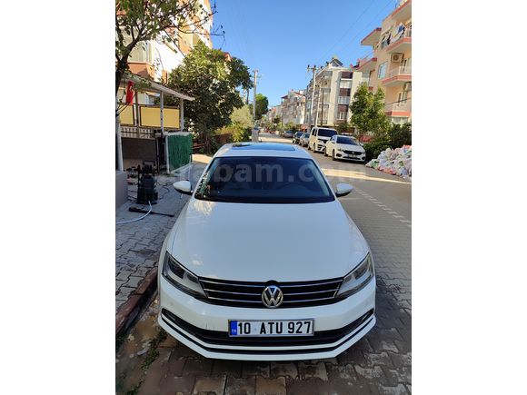 Son 4 gün Tek fiyat Sahibinden Volkswagen Jetta 1.6 TDI