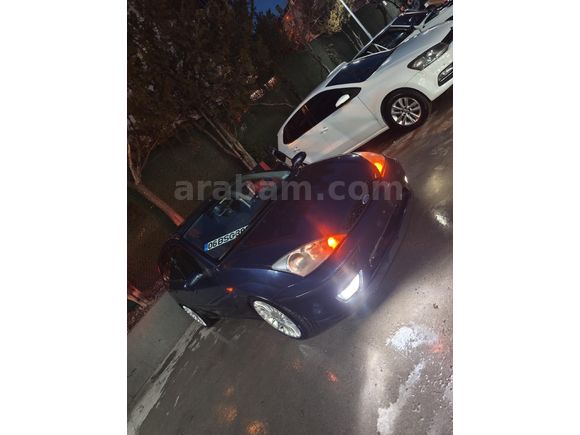 Memurdan Ford Focus 1.6 Collection 2004 Model Lacivert