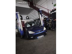 Memurdan Ford Focus 1.6 Collection 2004 Model Lacivert