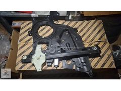 SOL ÖN KAPI CAM KRİKOSU PEUGEOT RİFTER PARTNER 9840175880