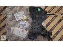 OPEL ASTRA L BEYİN BAĞLANTI BRAKETİ - 9833257280