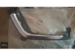 SAĞ SİS FARI ÇERÇEVESİ NİKELAJLI PEUGEOT 308 9674578980