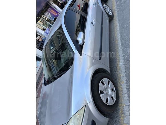 Sahibinden Renault Megane 1.4 Authentique 2007 Model 