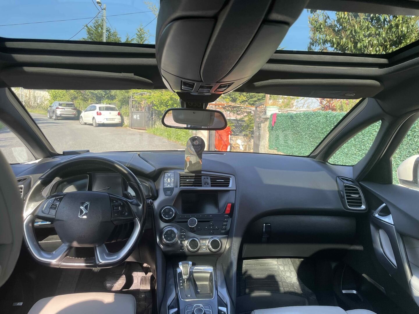 Sahibinden DS Automobiles DS5 1.6 e-HDi DSport 2012 Model İstanbul 188.000 km Beyaz 5