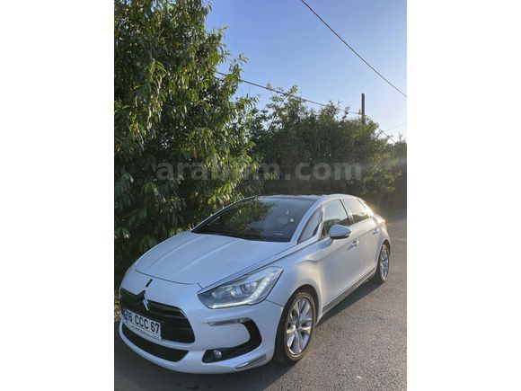 Sahibinden DS Automobiles DS5 1.6 e-HDi DSport 2012 Model 