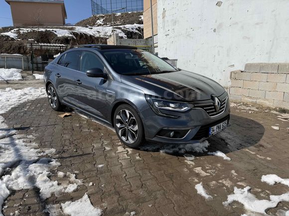 Sahibinden Renault Megane 1.5 dCi Icon 2020 Model İstanbul 140.000 km Füme
