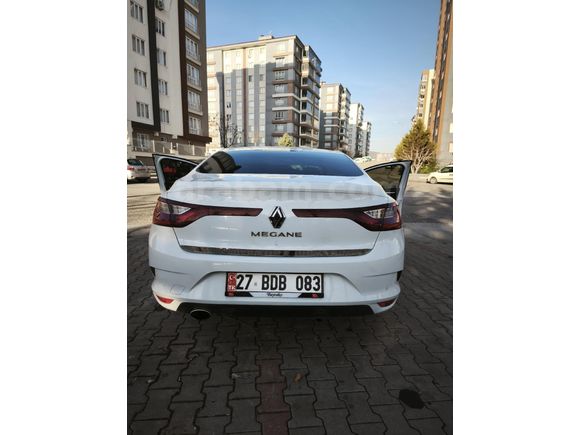Sahibinden Renault Megane 1.5 Blue DCI Icon 2020 Model
