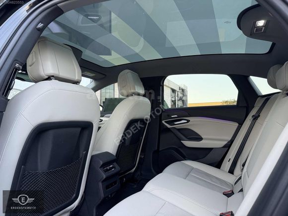 BOYASIZ 2025 AUDI A6 E-TRON SPORTBACK STANDART 15.000 KM'de
