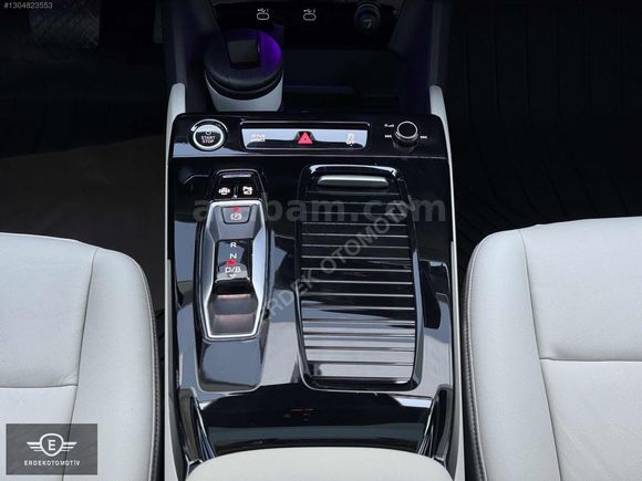 BOYASIZ 2025 AUDI A6 E-TRON SPORTBACK STANDART 15.000 KM'de