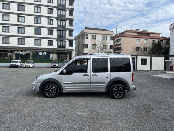 SUR OTO-2 2011 FORD TRANSİT CONNECT 90 LIK DELUX